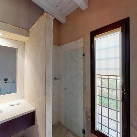 Sebastian Villa Castelvetrano